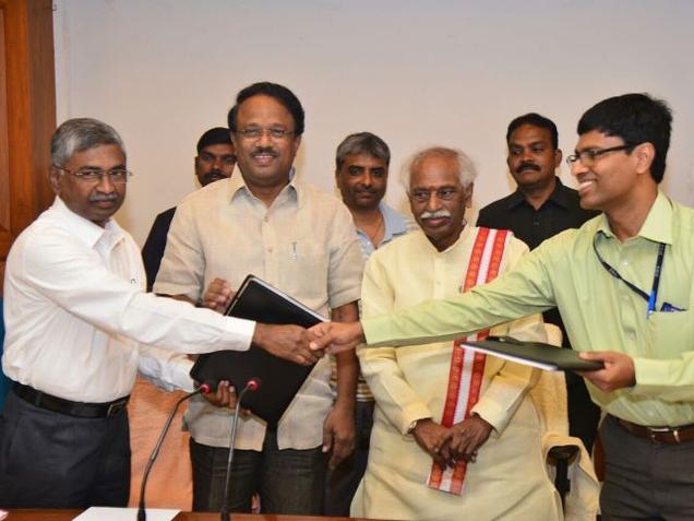 MOU Signed between ESIC  Medical College & Hospital, Sanathnagar, Hyderabad and Nizam Institute of Medical Sciences (NIMS), Hyderabad on Utilization of Infrastructure of ESIC Medical College & Hospital and for Providing Super Speciality Treatment.